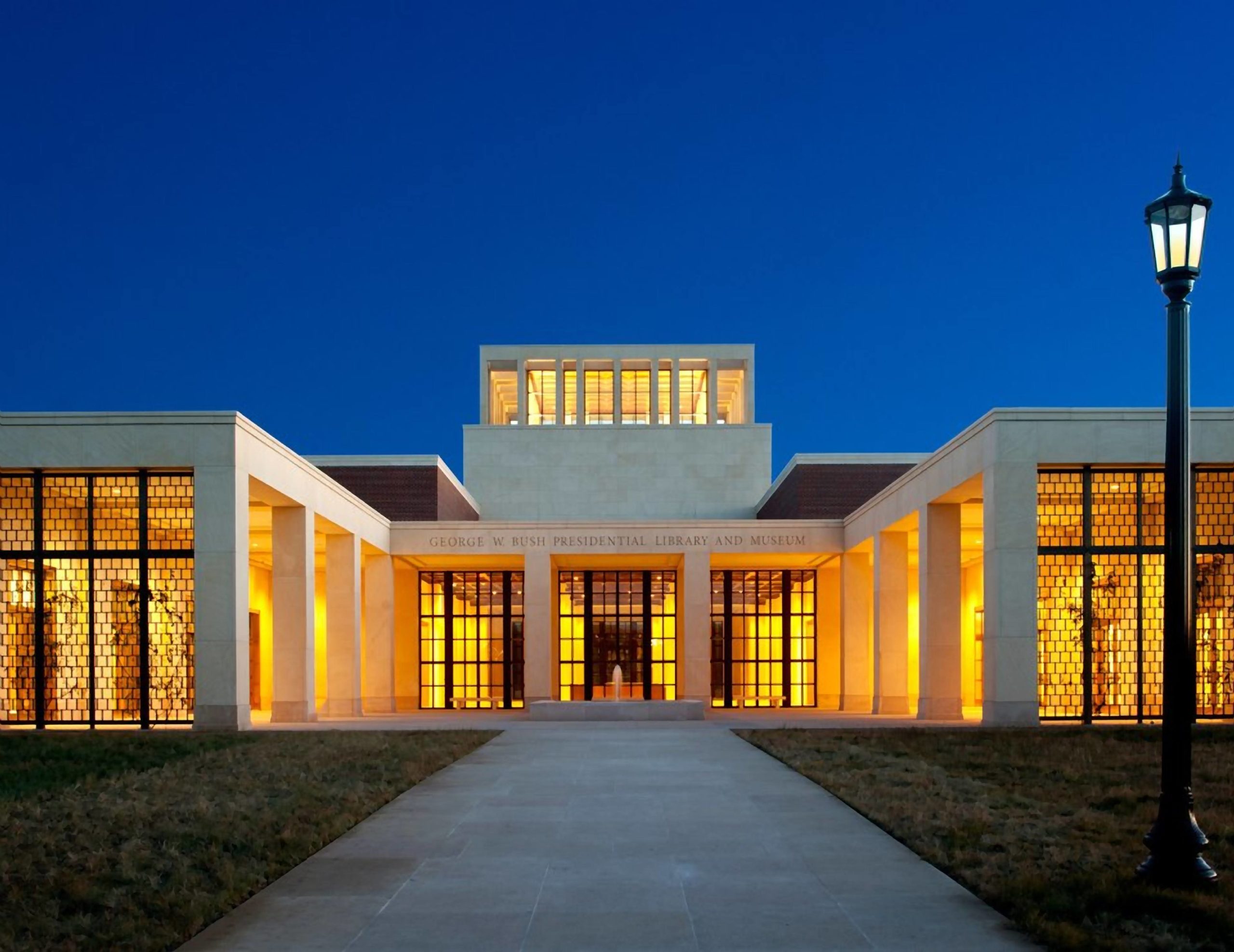 George W. Bush Presidential Library Museum Credit National Archives Records Administration And The Bush Center Scaled 