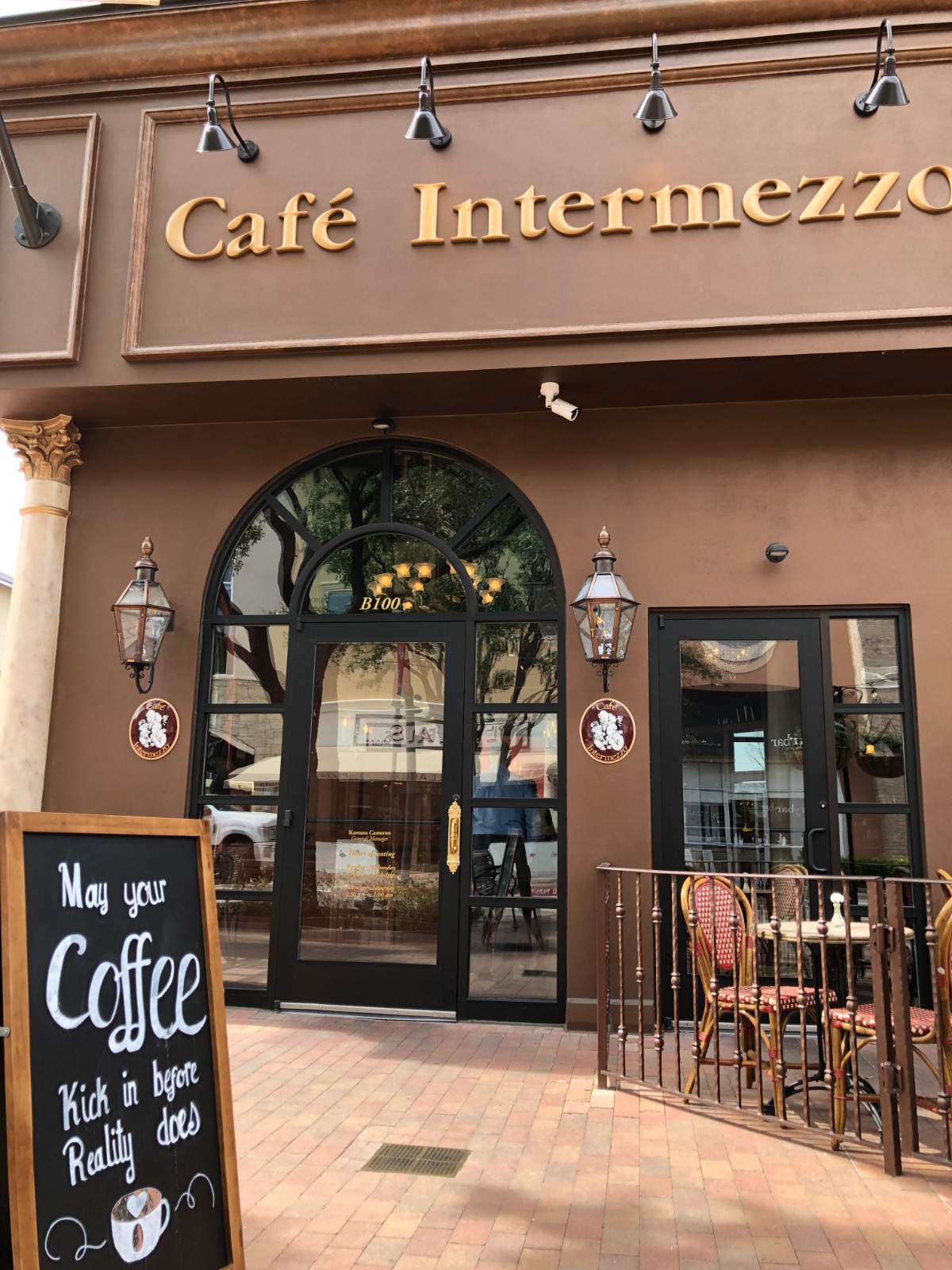 Café Intermezzo Old Fashion European Coffeehouse - Cafe Intermezzo