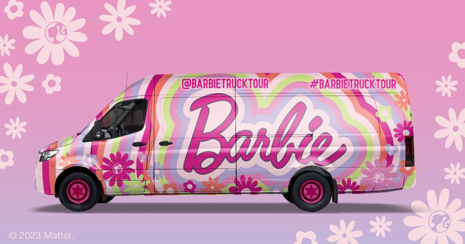 Barbie Truck Dreamhouse Living Tour